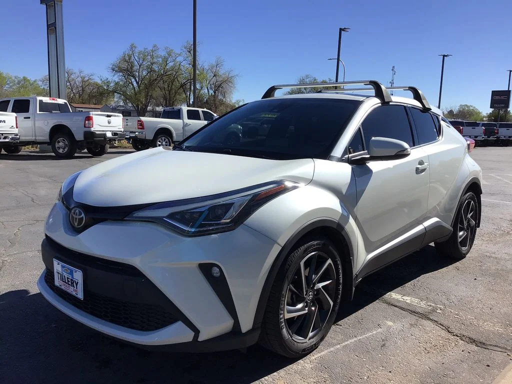 Used 2020 White Toyota LIMITED image 3