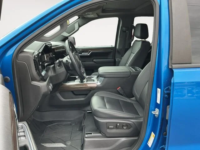 2023 Chevrolet Silverado 1500 RST - Photo 12