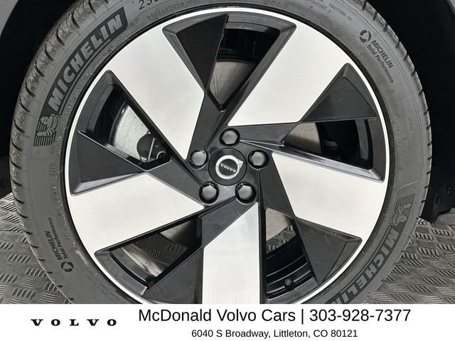 Used 2024 Gray Volvo Ultimate image 10