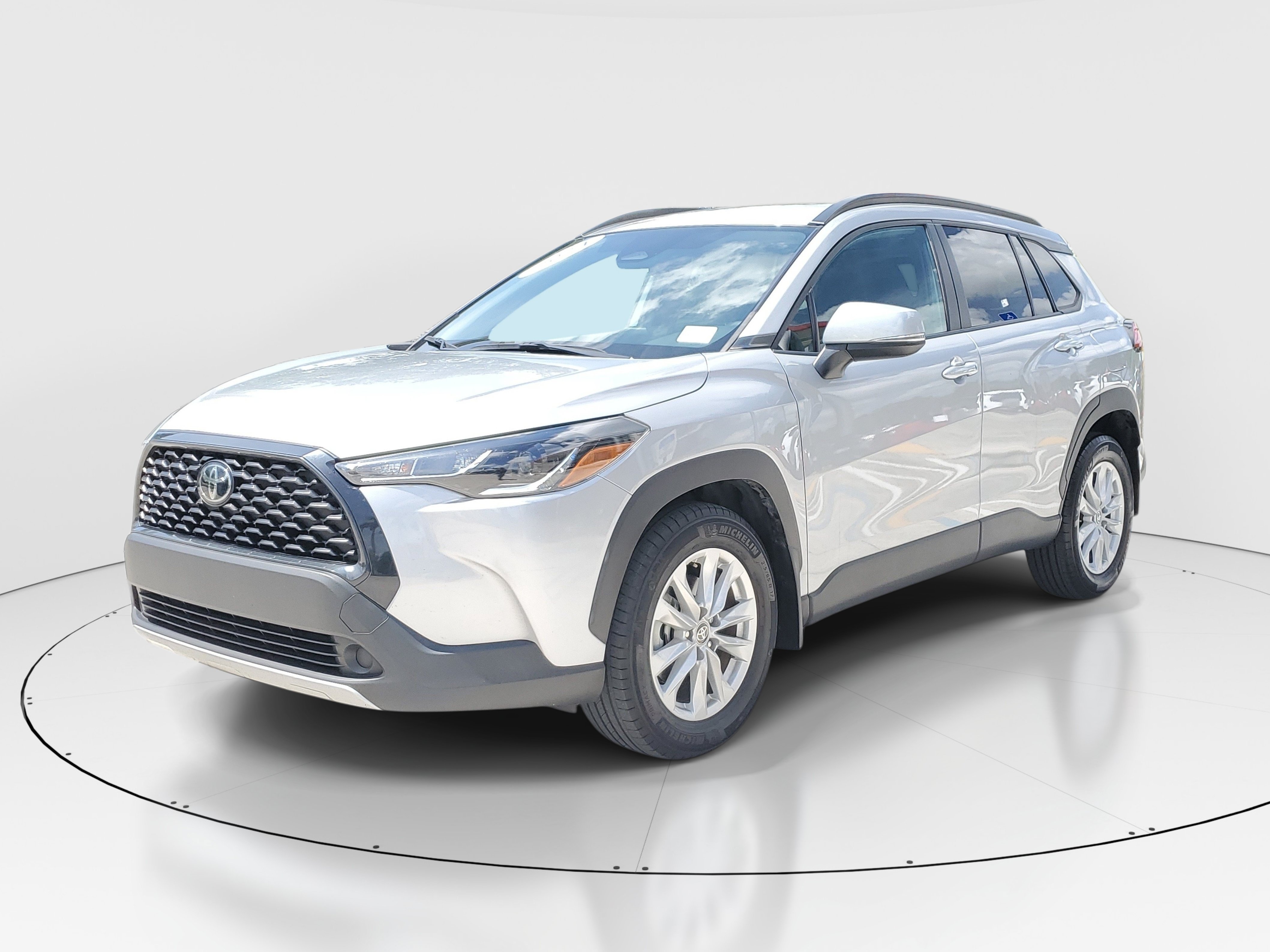 Used 2024 Silver Toyota LE image 3