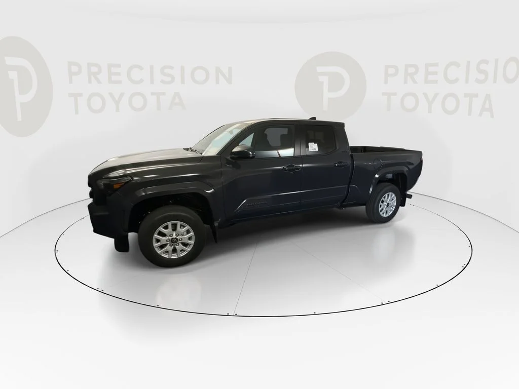 2026 Toyota Tacoma SR5 - Photo 9