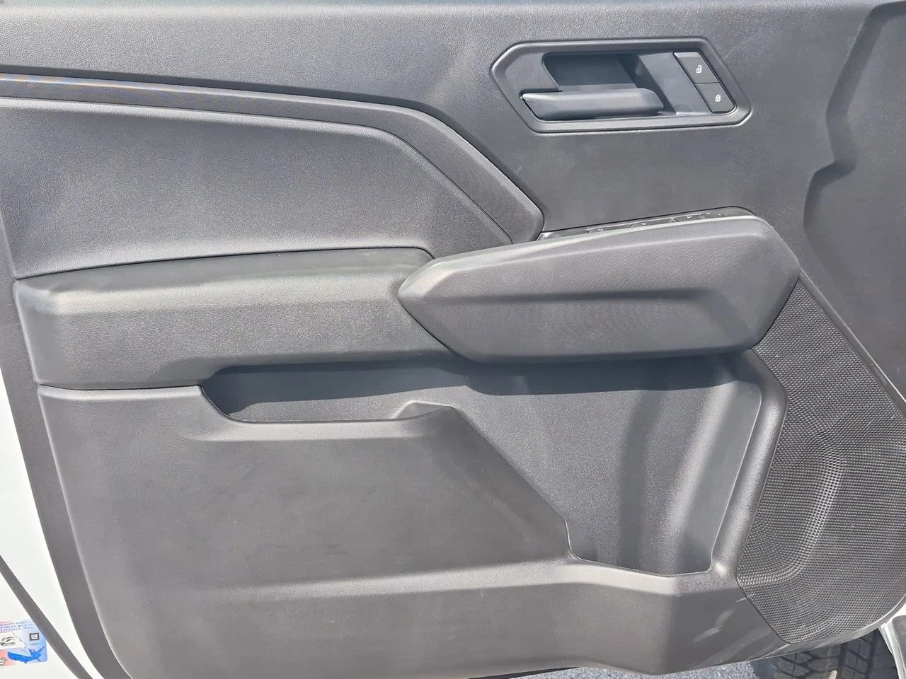 New 2026 Summit White Chevrolet Trail Boss image 22