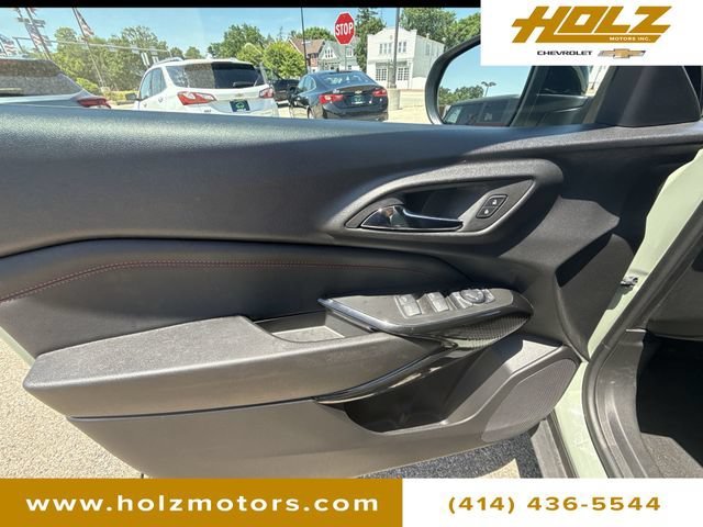 Certified Used 2024 Cacti Green Chevrolet 2RS image 21