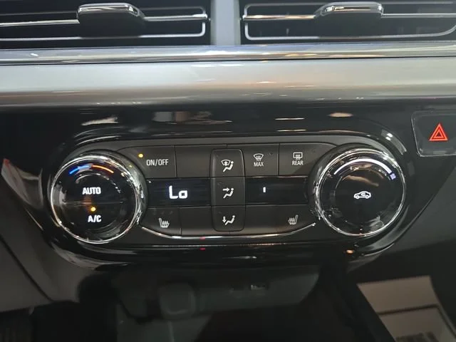 New 2026 Mosaic Black Metallic Chevrolet LT image 21