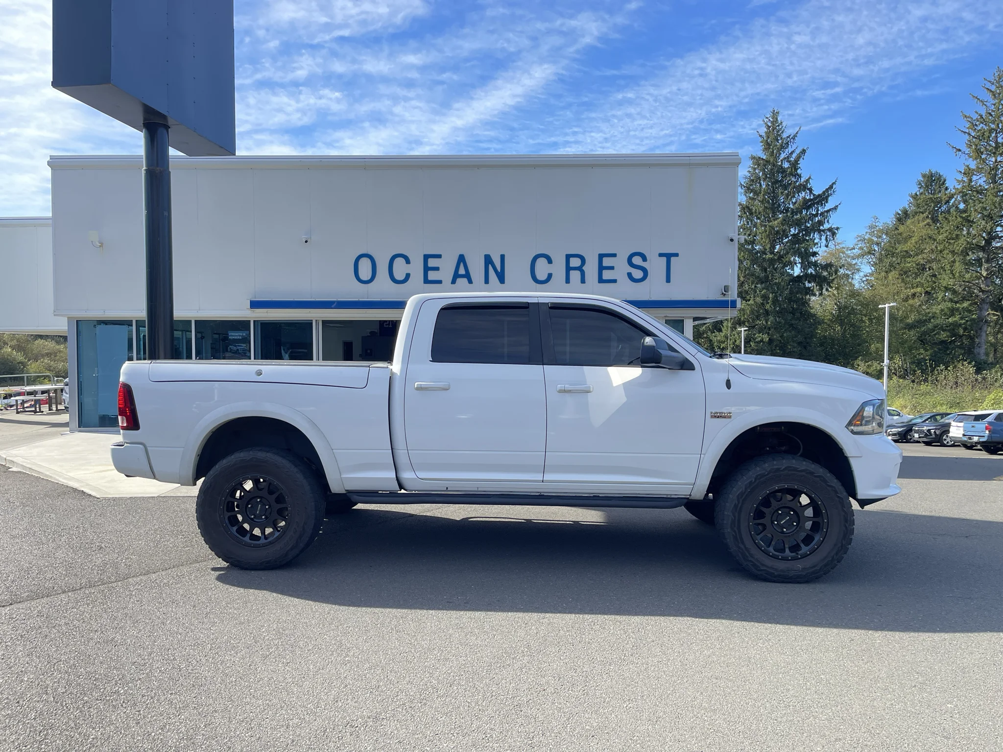 2016 RAM 1500 Pickup Sport