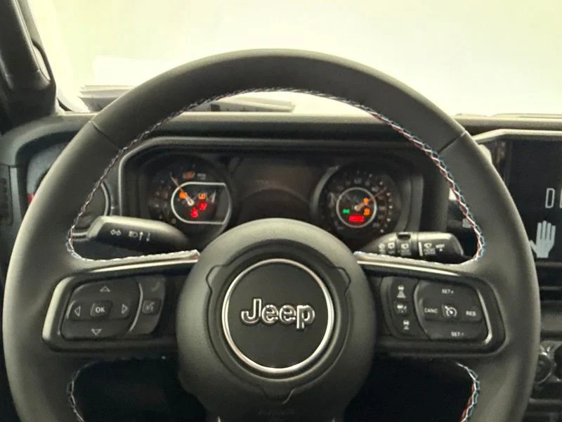 New 2026 Bright White Clearcoat Jeep  image 17