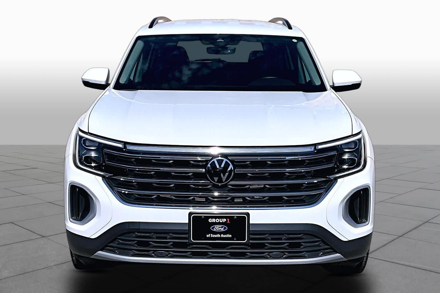 Pre-Owned 2025 Volkswagen Atlas 2.0T SE