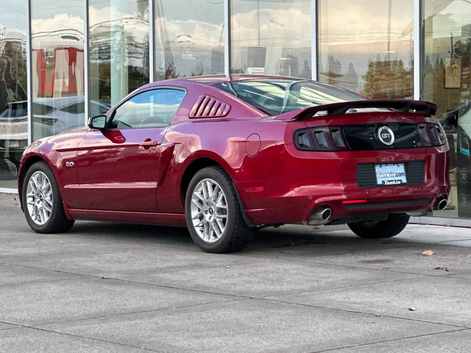 Used 2014 Ruby Red Metallic Ford GT Premium image 6