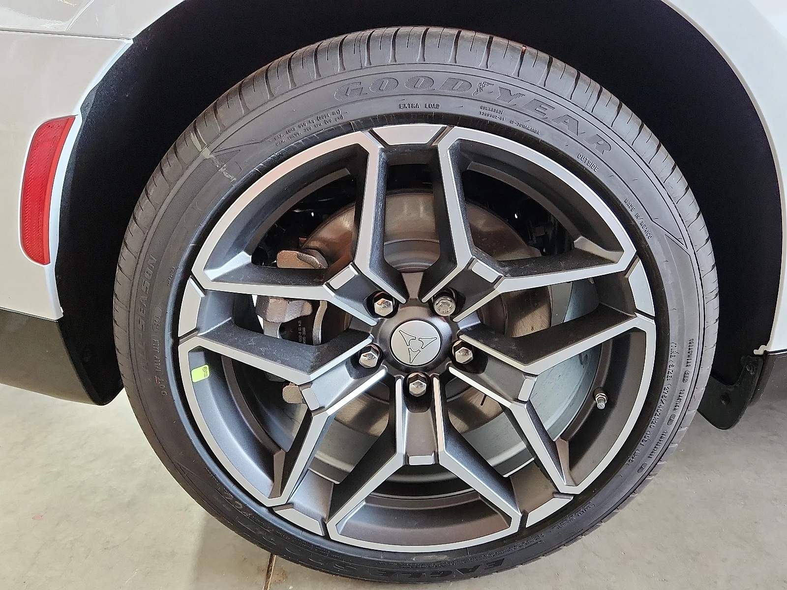 New 2026 White Dodge SCAT PACK PLUS 2-DOOR AWD image 5