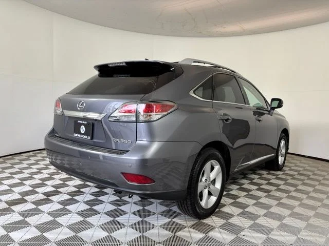 Used 2015 Gray Lexus 350 image 7