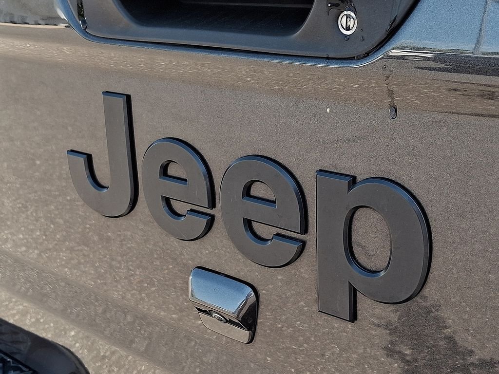 Used 2022 Gray Jeep Willys image 30