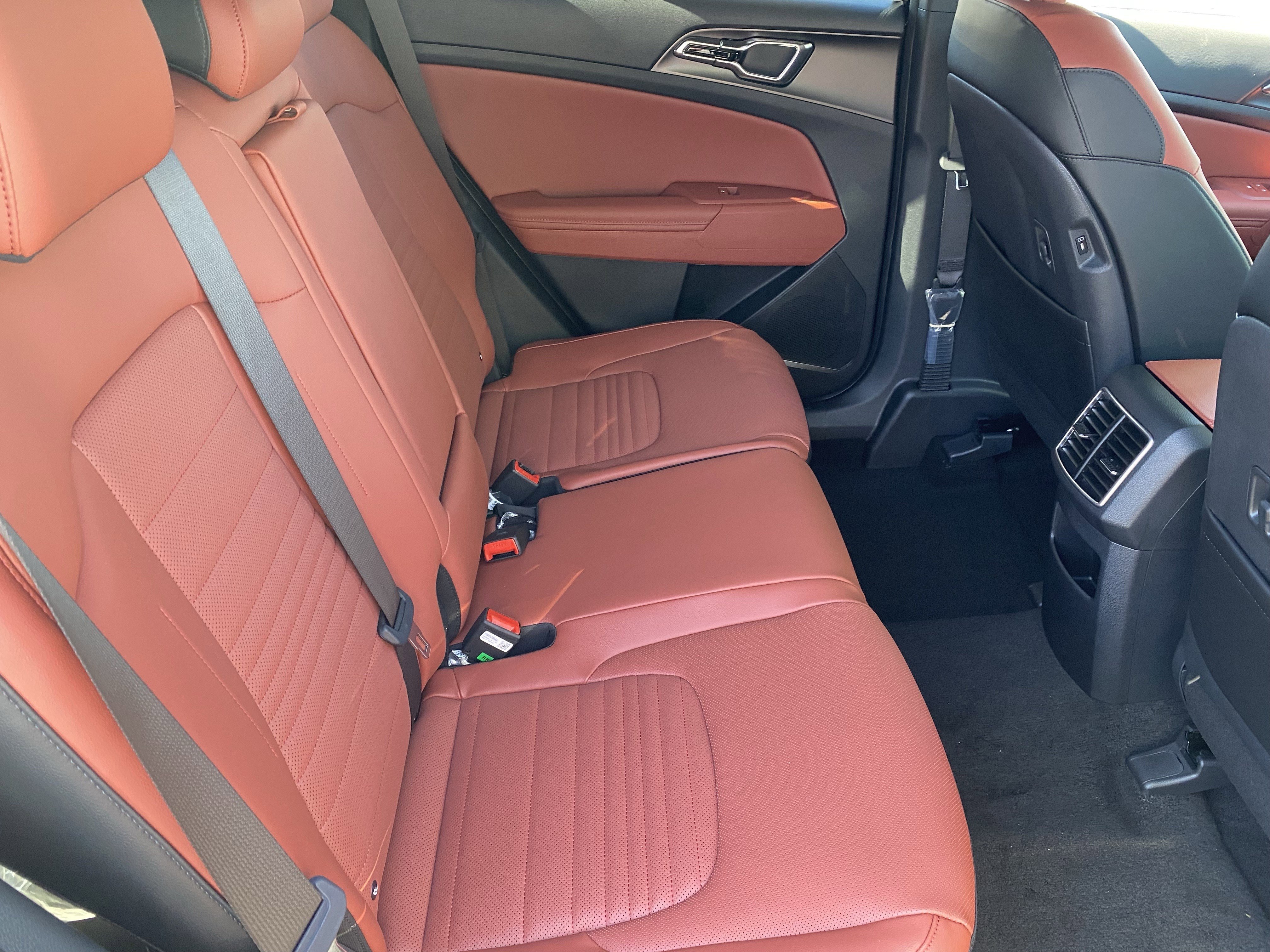 2026 Kia Sportage SX Prestige - Photo 11