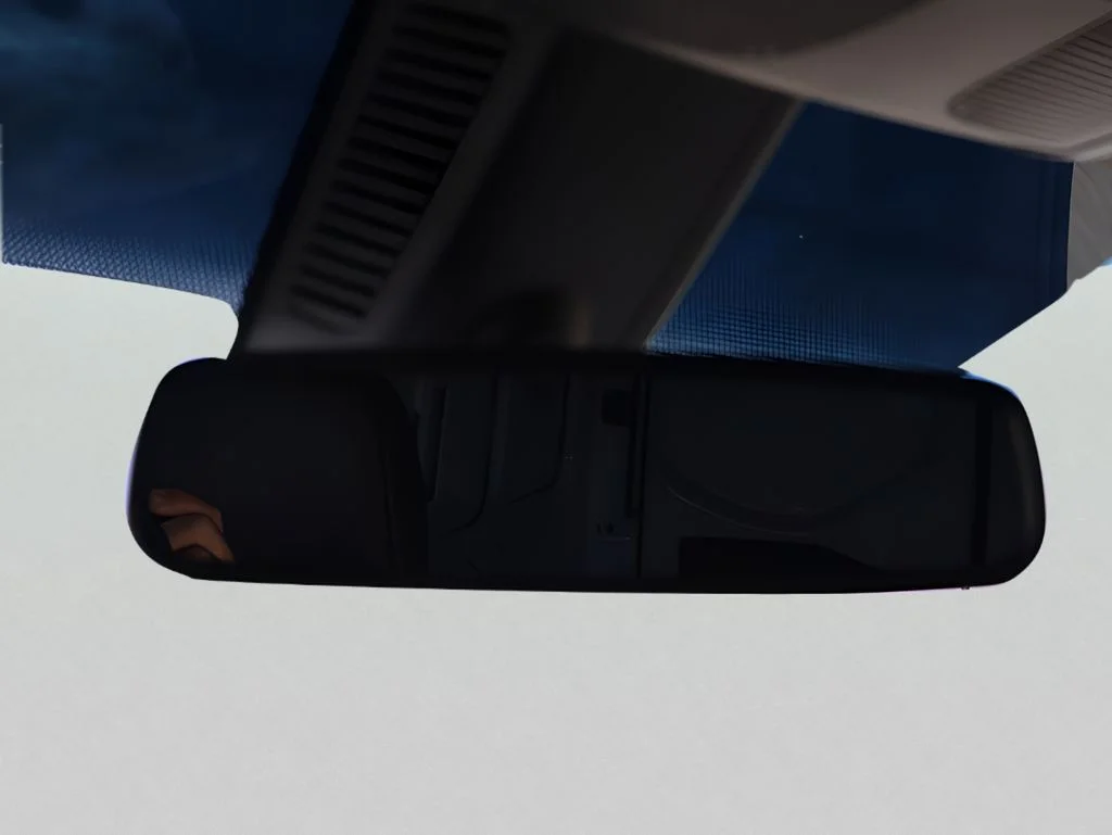 New 2025 Arctic+White Mercedes-Benz Cargo 144 WB image 29