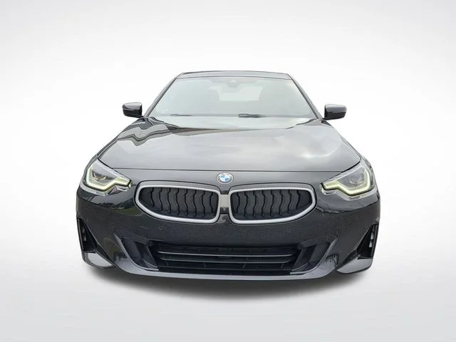 2025 BMW 2 Series 230i - Photo 7
