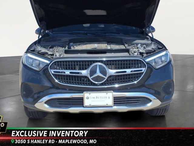 Used 2023  Mercedes-Benz GLC 300 image 25