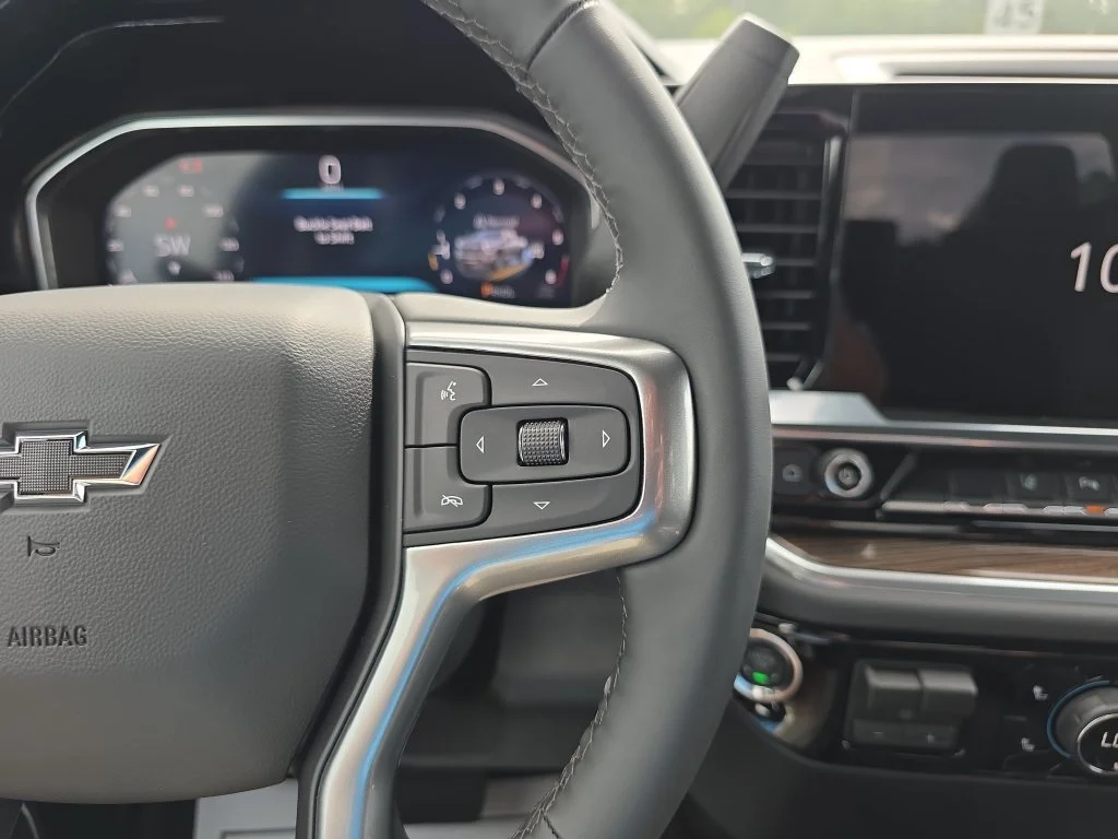 New 2026 Sterling Gray Metallic Chevrolet LT image 22