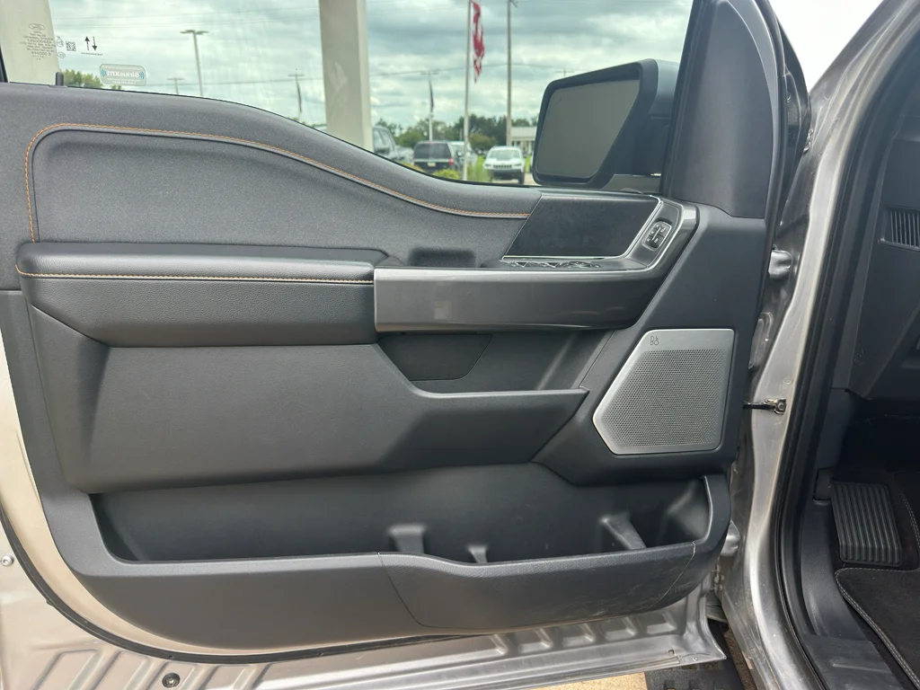 Used 2021 Iconic Silver Metallic Ford Tremor image 13