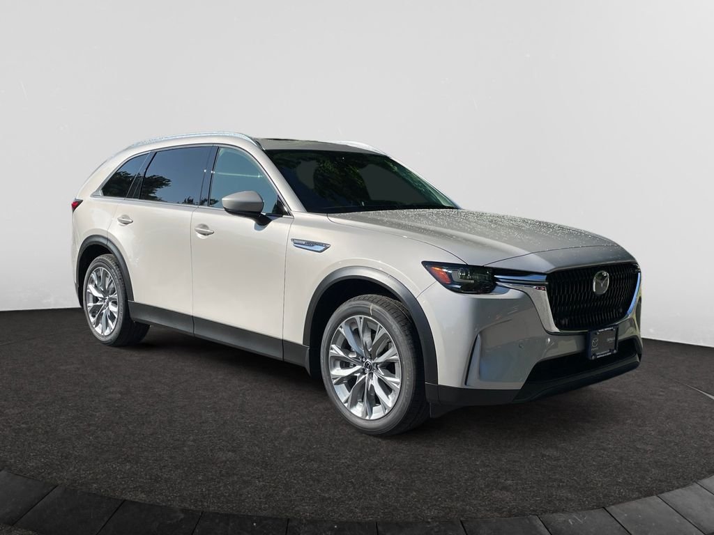 New 2026 Platinum Mazda 3.3 Turbo Preferred image 6