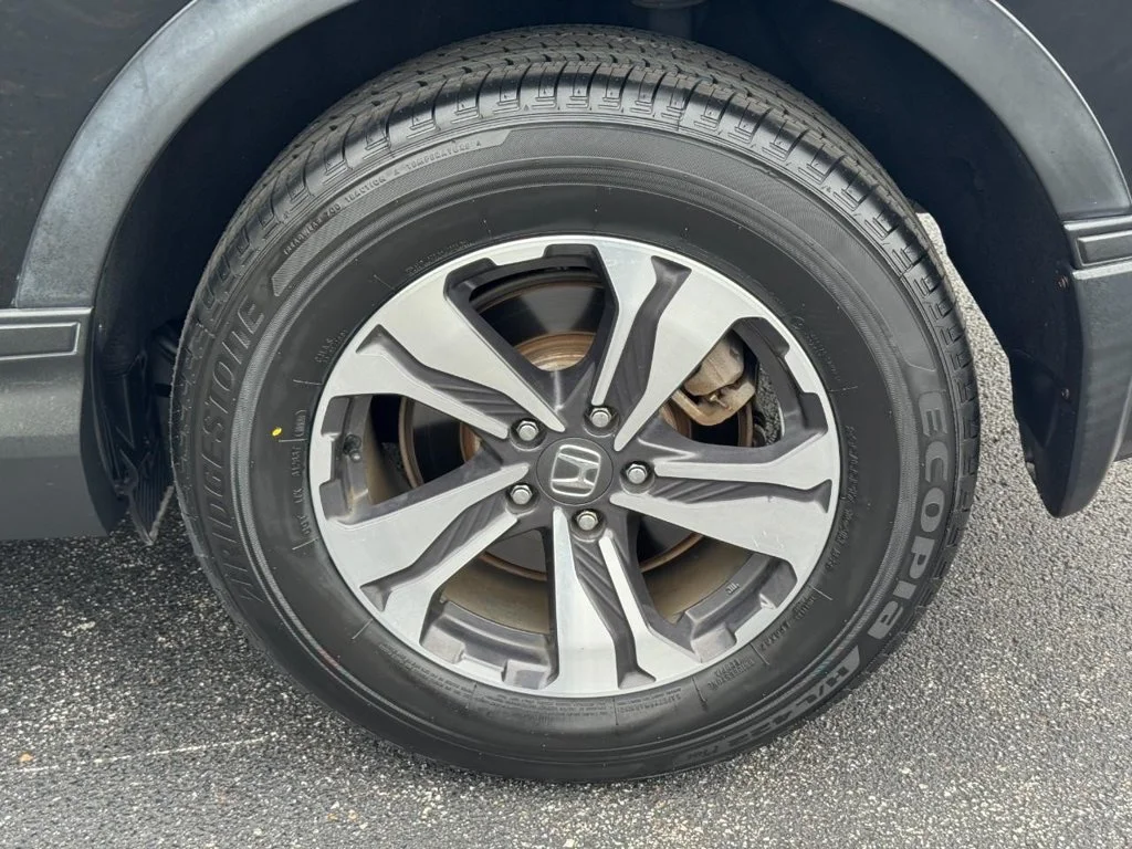 Used 2018 Black Honda LX image 10