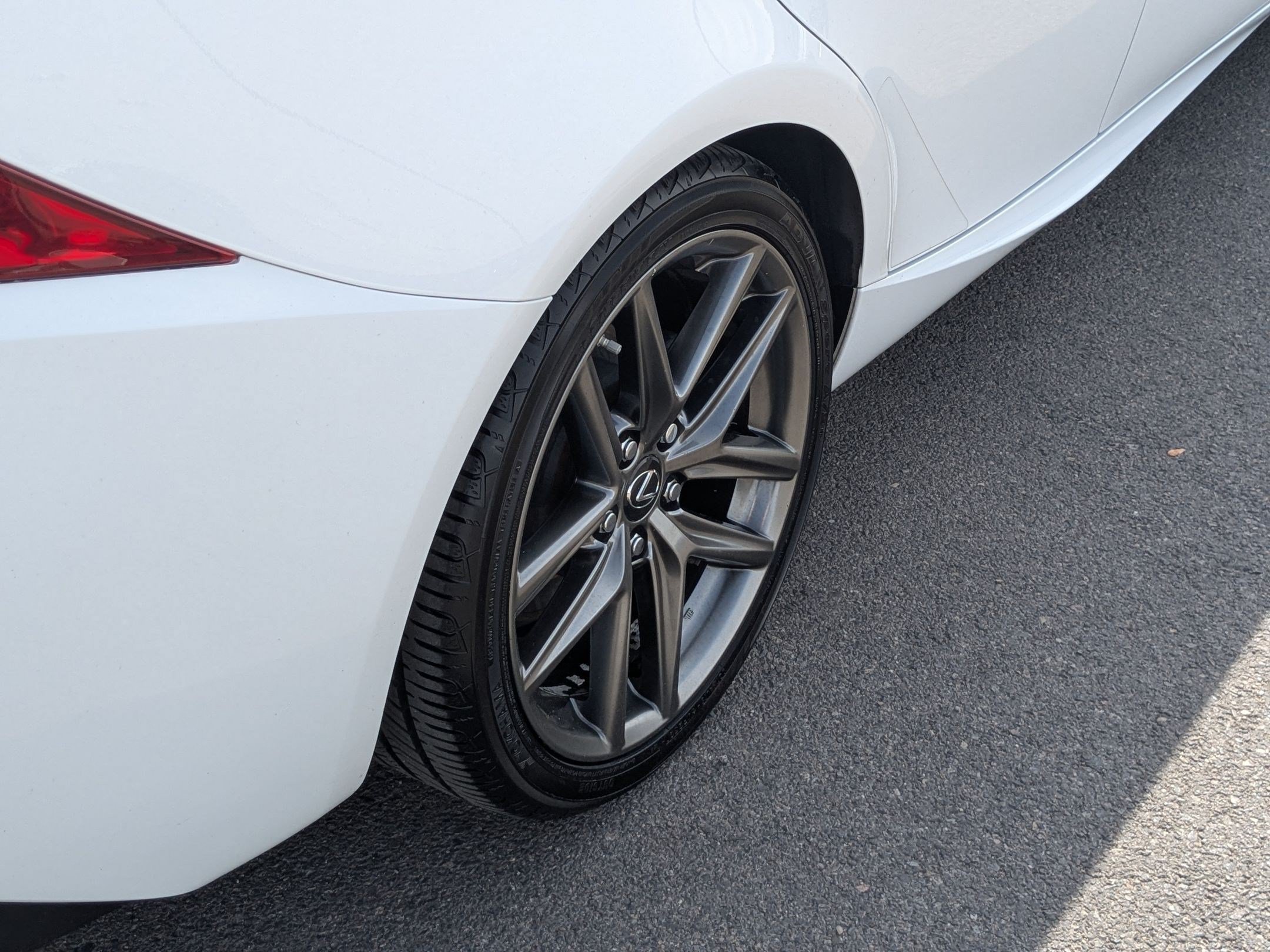 Used 2015 Ultra White Lexus 350 image 12