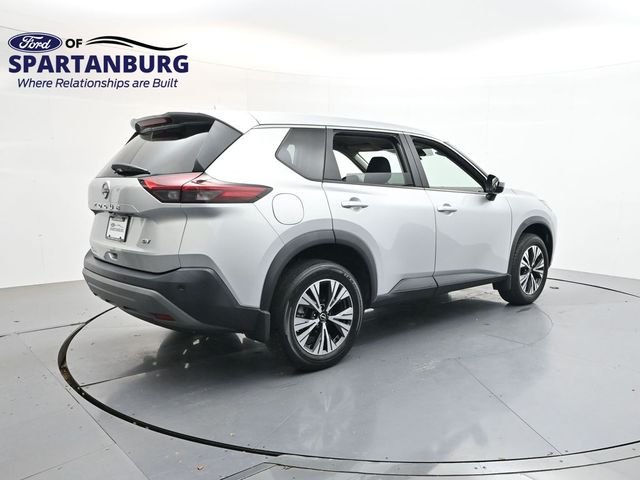Used 2023 Brilliant Silver Metallic Nissan SV image 6
