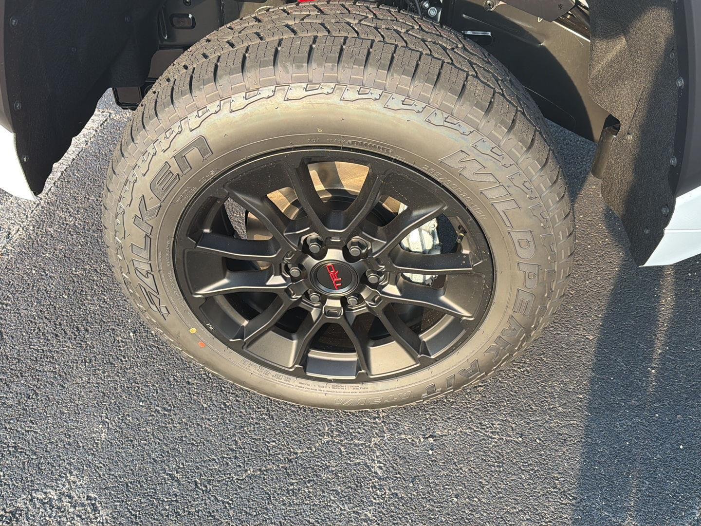 New 2026 Ice Cap Toyota SR5 image 34