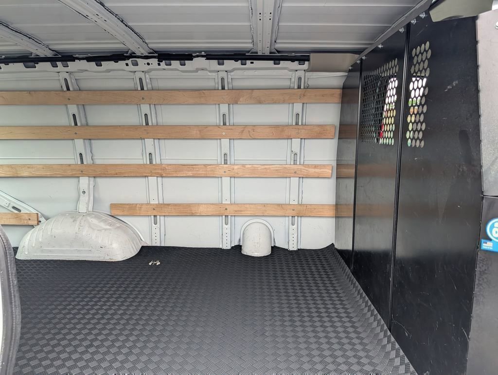 Used 2024 Summit White GMC Work Van image 15