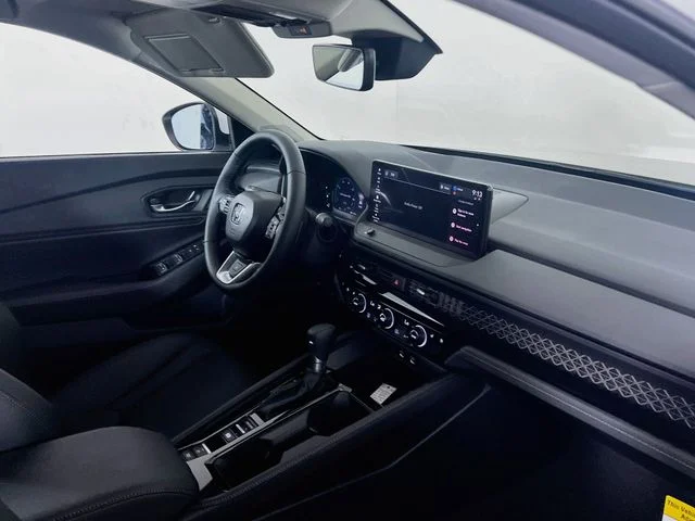 New 2026 Platinum White Pearl Honda Touring image 7