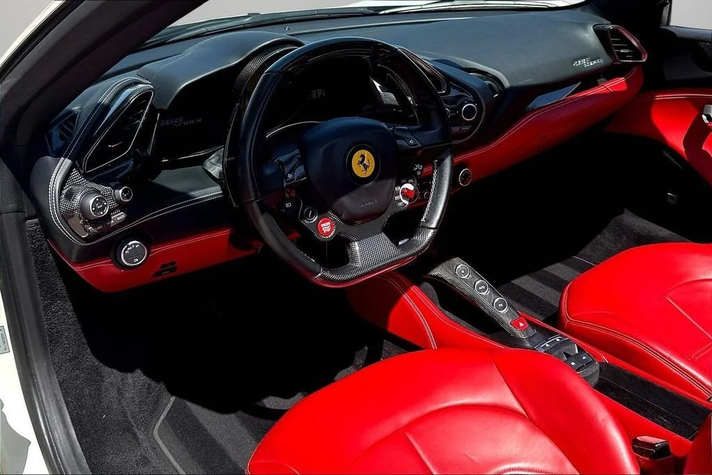 Certified Used 2019 Bianco Avus Ferrari  image 15