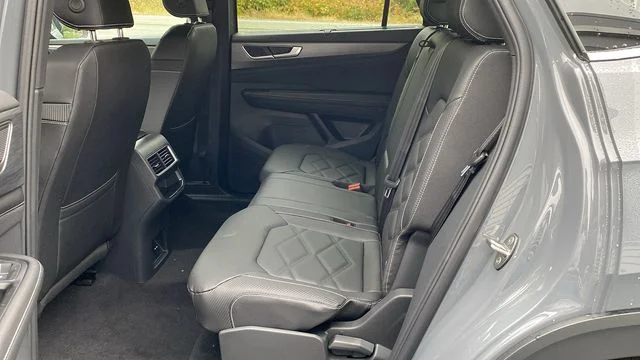 2026 Volkswagen Atlas Cross Sport SE w/Tech - Photo 21