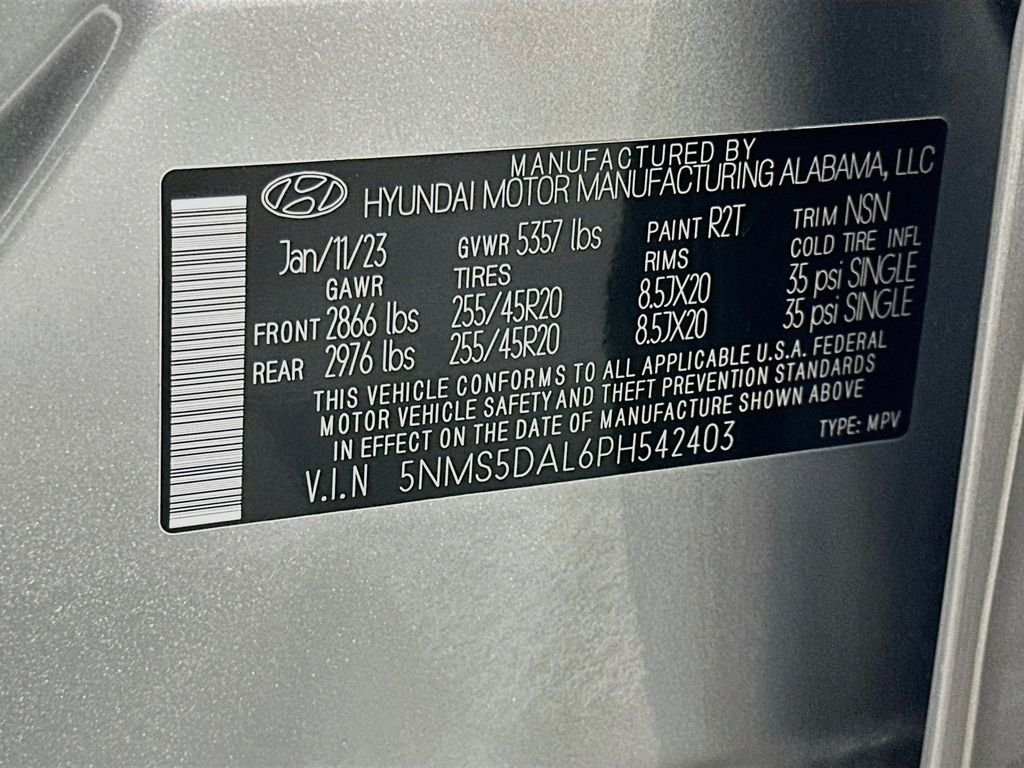 Used 2023 Silver Hyundai Calligraphy image 33