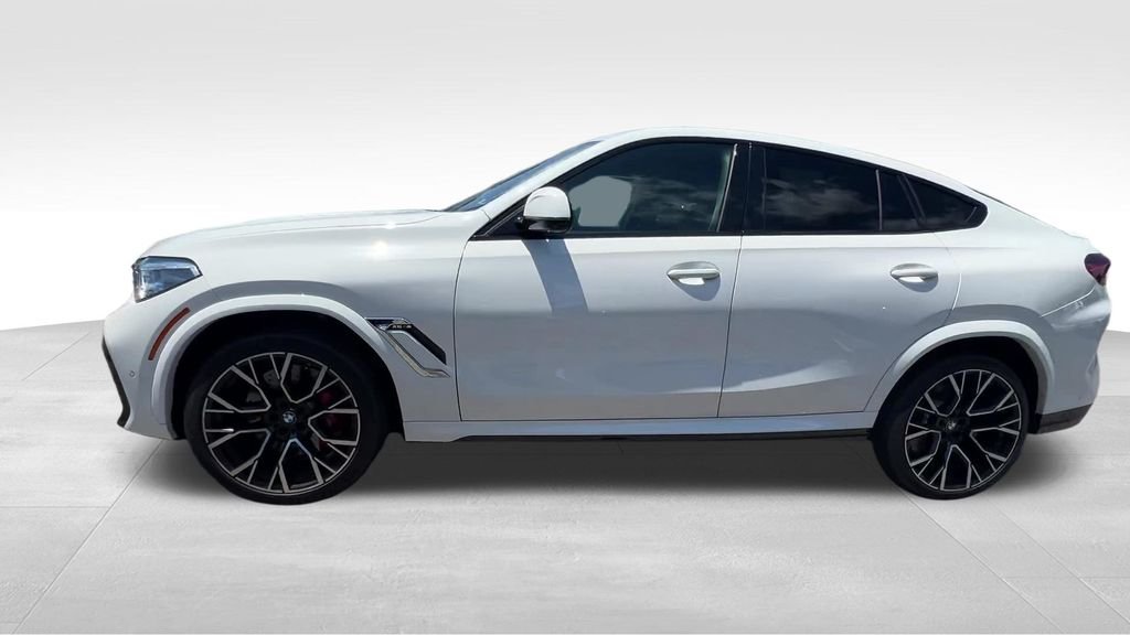 Used 2023 White BMW Base image 25