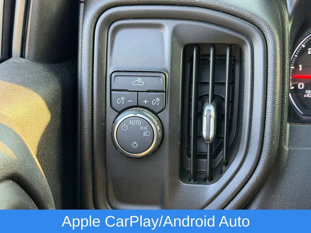 Used 2019 SHADOW GRAY METALLIC Chevrolet Custom image 30