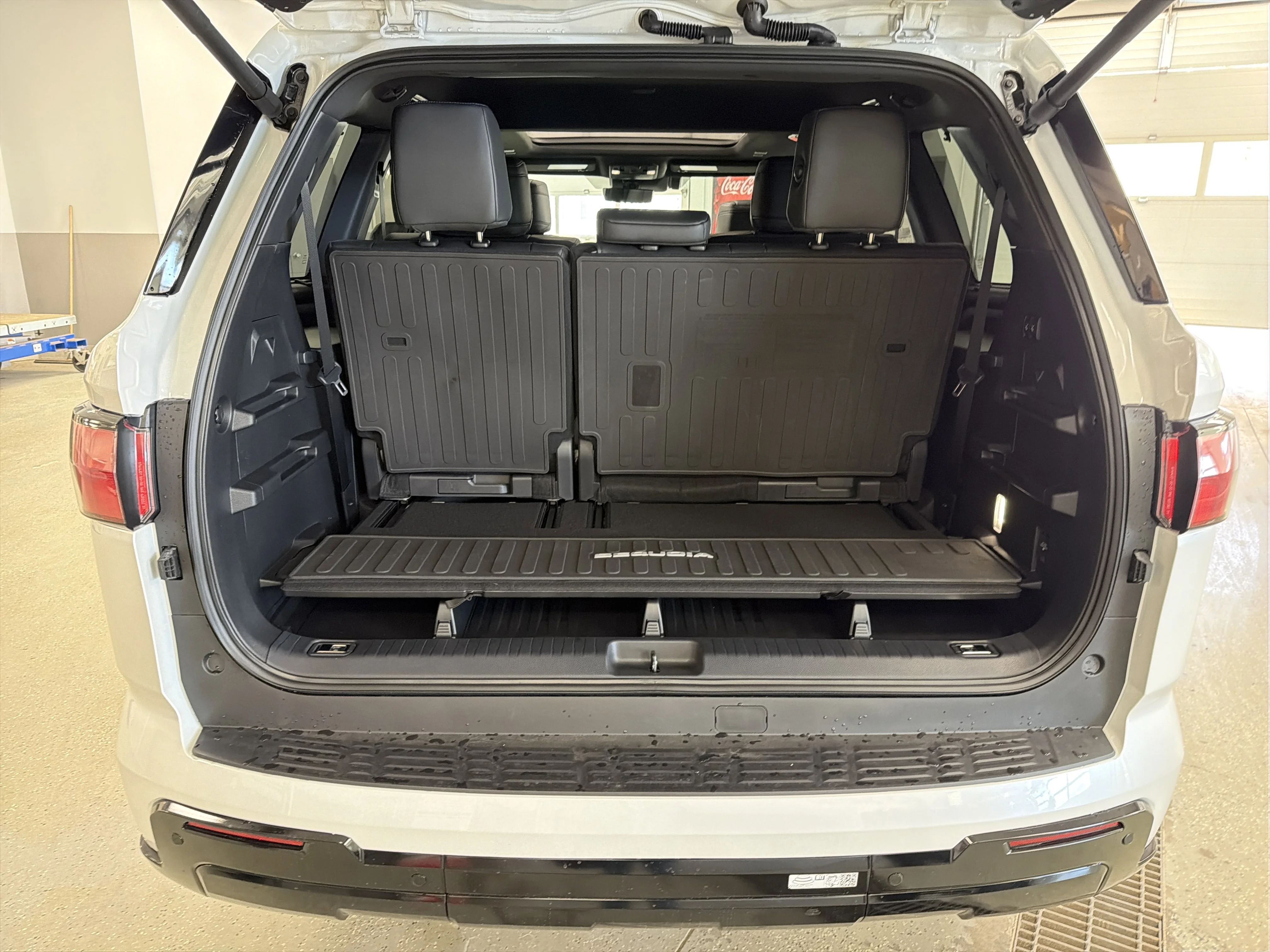 2026 Toyota Sequoia Platinum - Photo 34