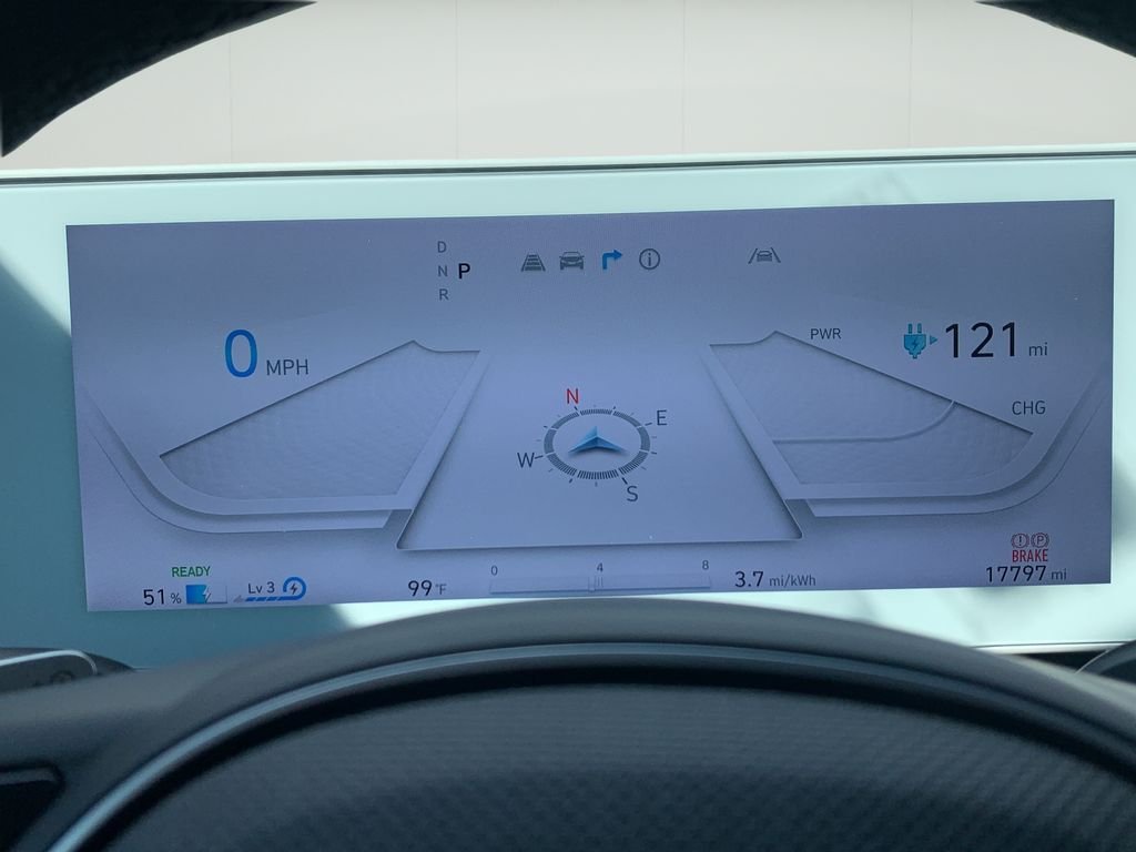 2023 Hyundai IONIQ 5 SE - Photo 24