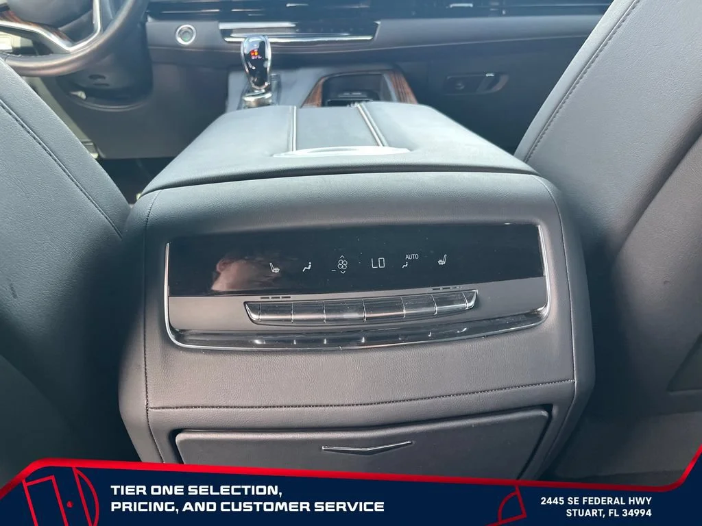 2024 Cadillac Escalade ESV Premium Luxury - Photo 30