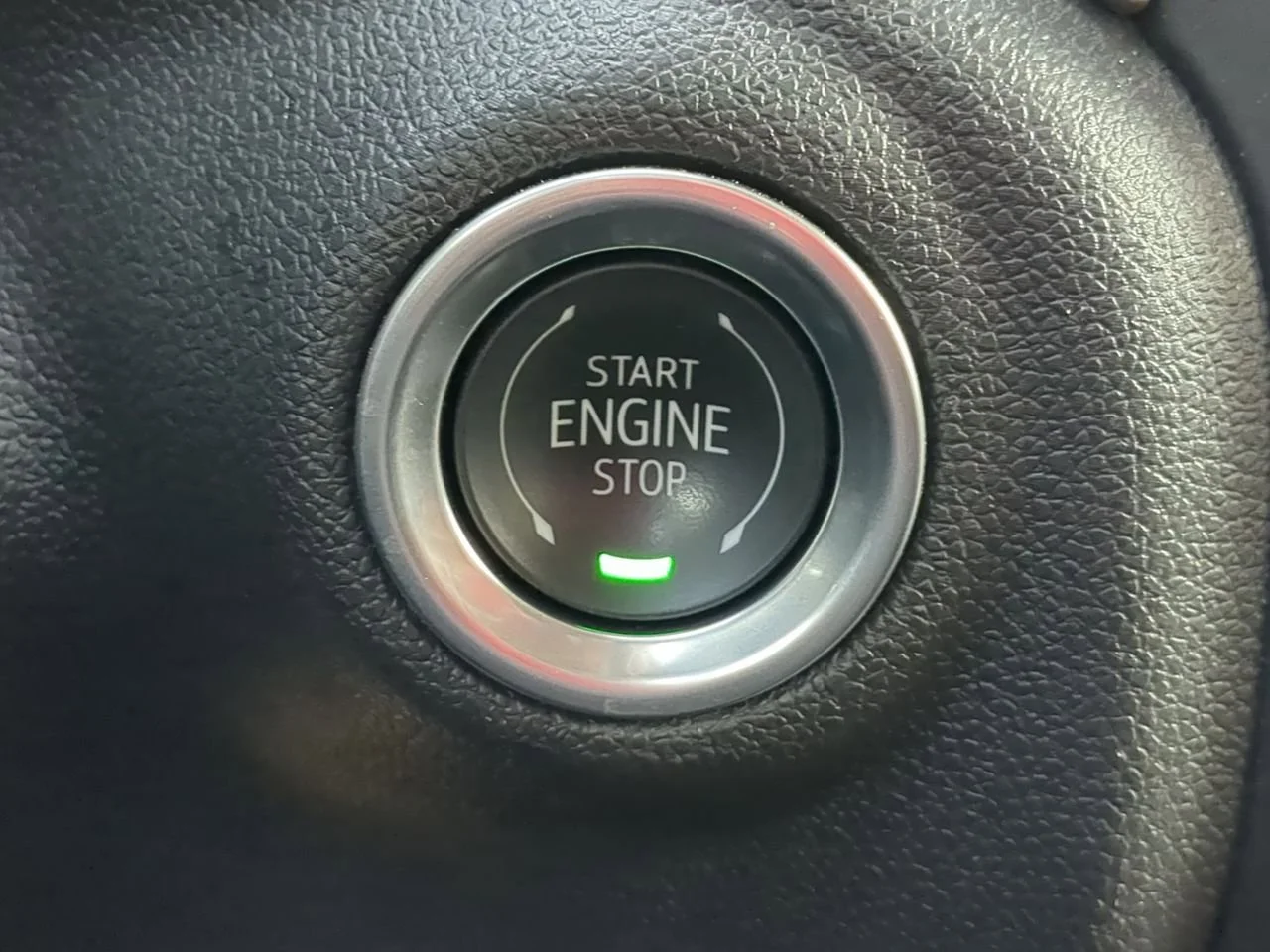 Used 2025 Summit White Chevrolet Custom image 17