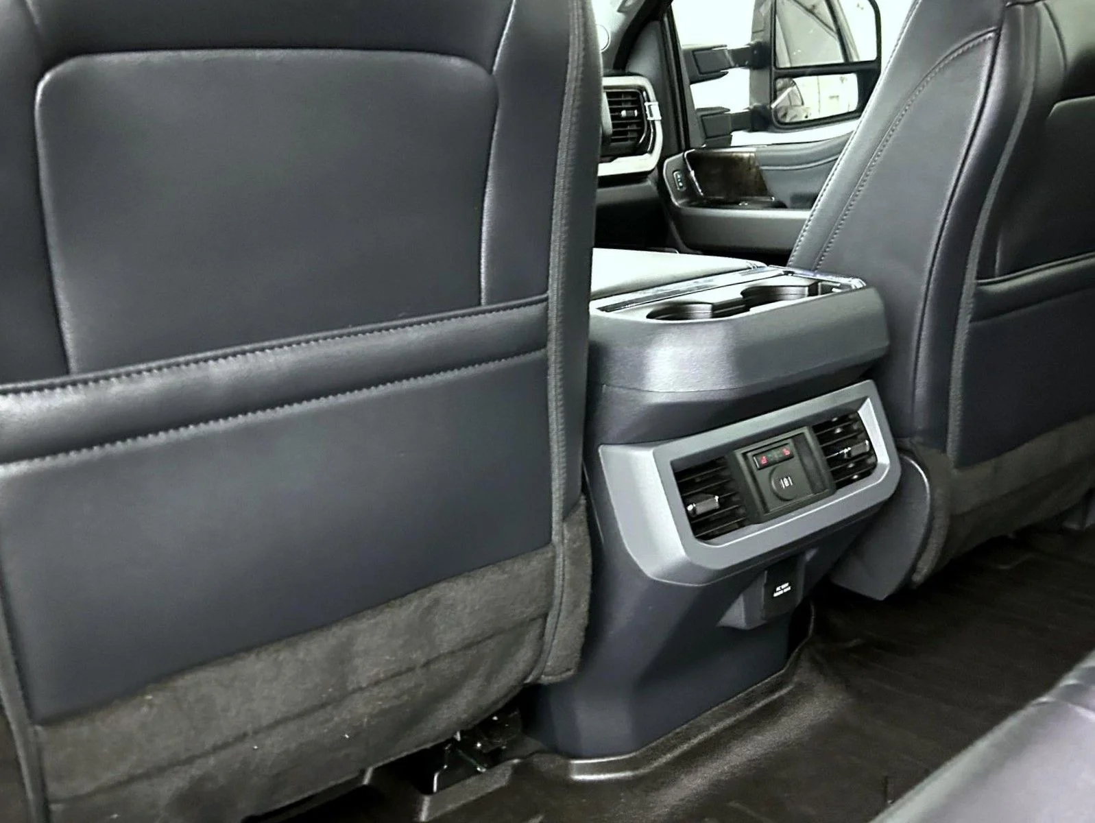 Used 2026 Black Ford Lariat image 22
