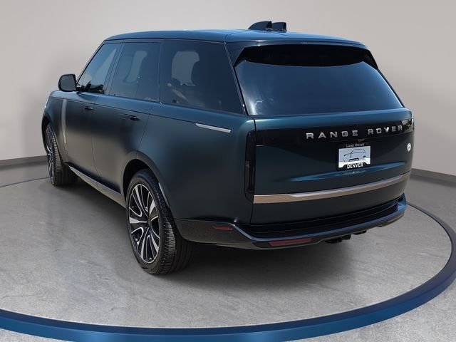 New 2026 British Racing Green Satin Land Rover SV image 7