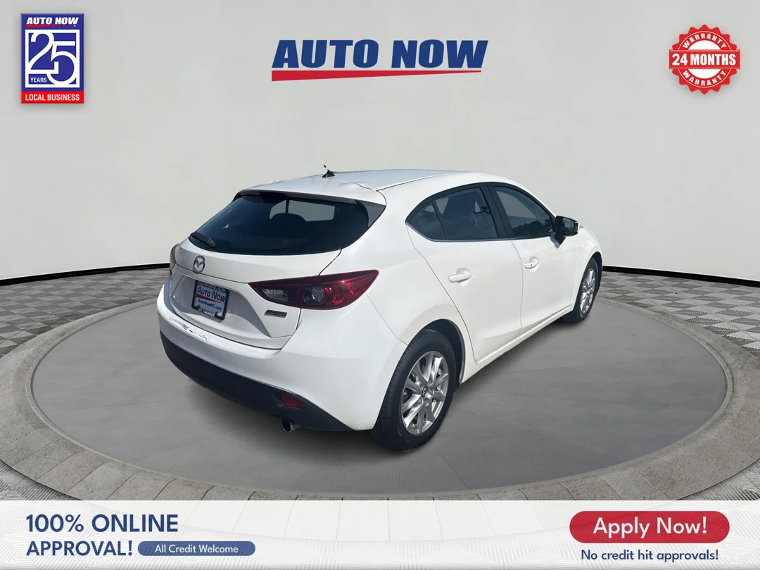 Used 2014 White Mazda i Touring image 5