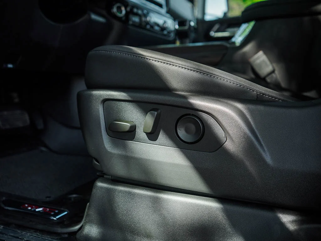 2026 GMC Sierra 1500 SLT - Photo 17