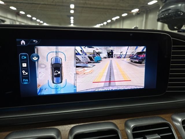 Used 2026 Black Mercedes-Benz GLS 450 image 9