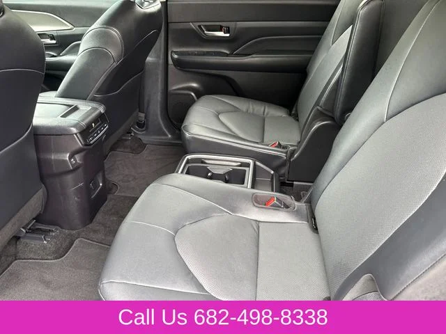 Used 2025 Black Toyota XLE image 19