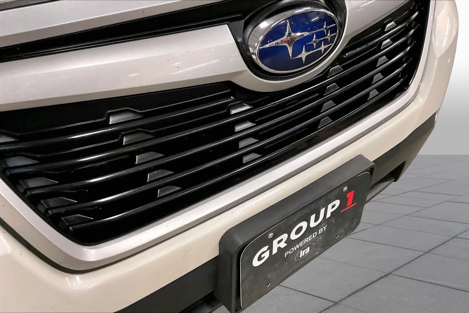 Used 2019 Crystal White Pearl Subaru Premium image 30