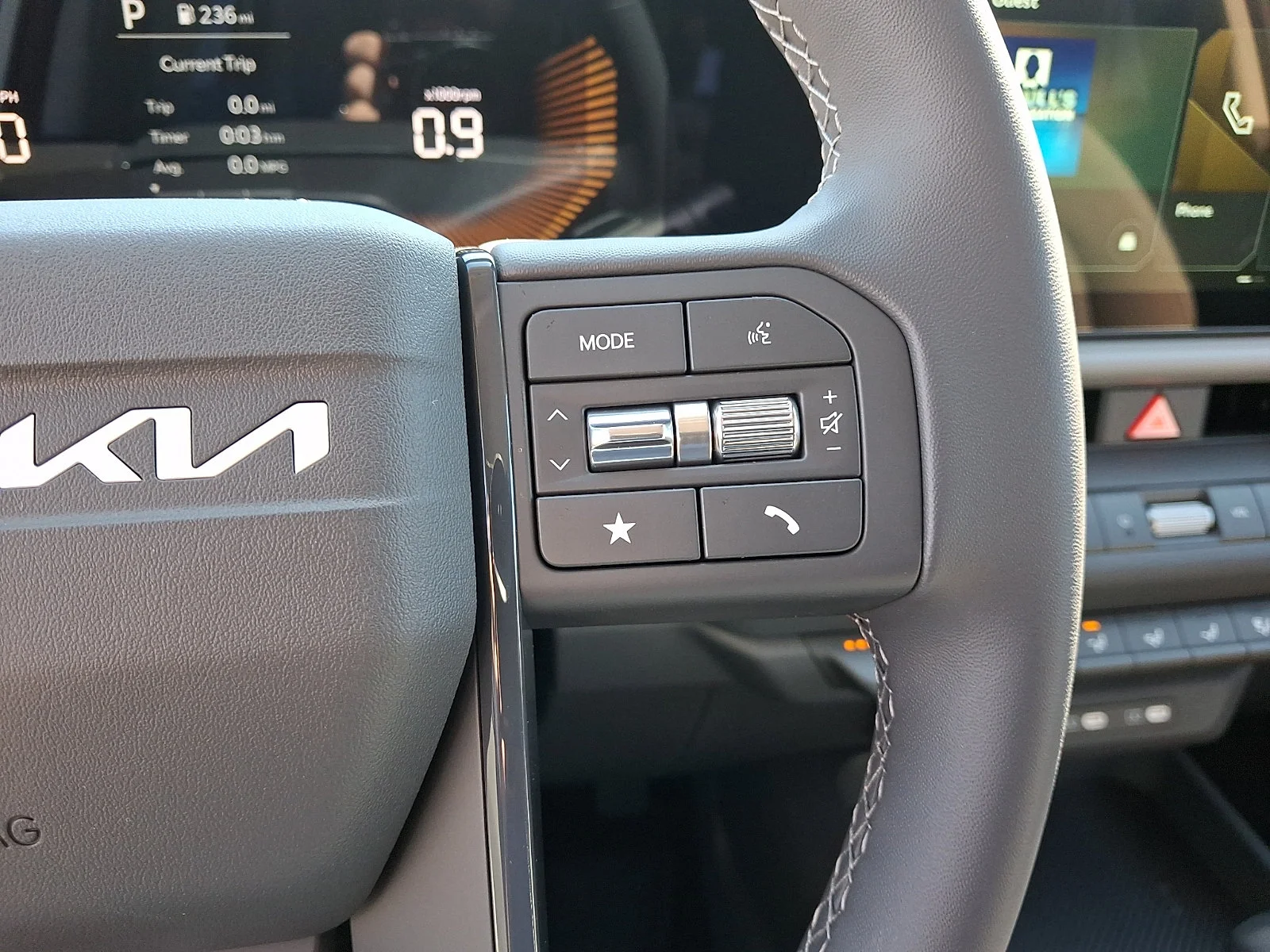 New 2027 White Kia LX image 18