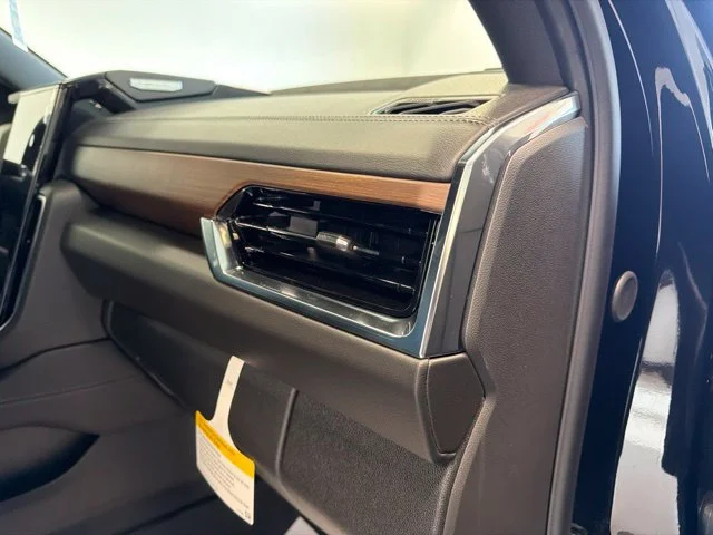2027 GMC Yukon Denali - Photo 34