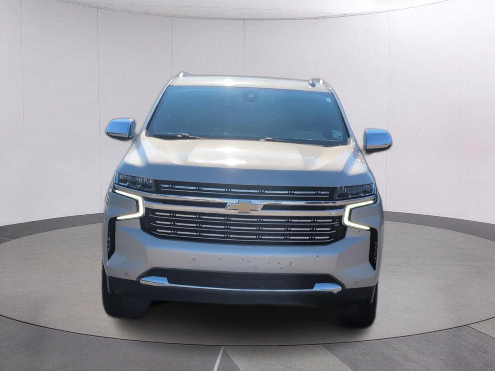 Used 2021 EMPIRE BEIGE METALLIC Chevrolet Premier image 9