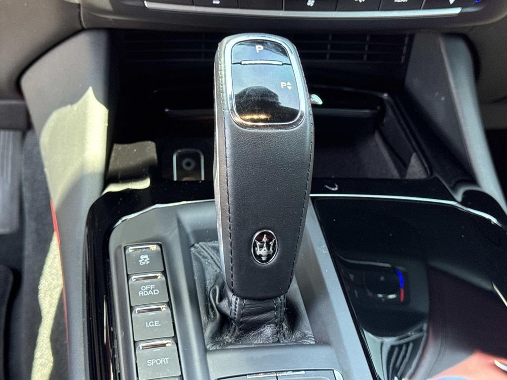 Used 2023  Maserati GT image 16
