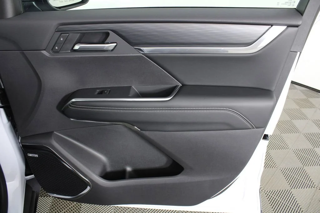 2026 GMC Acadia Elevation - Photo 10