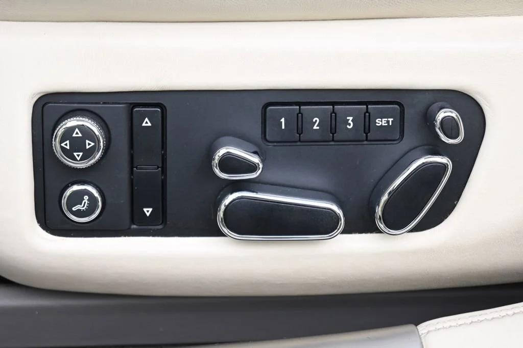 Used 2017 Silver Bentley V8 S image 14